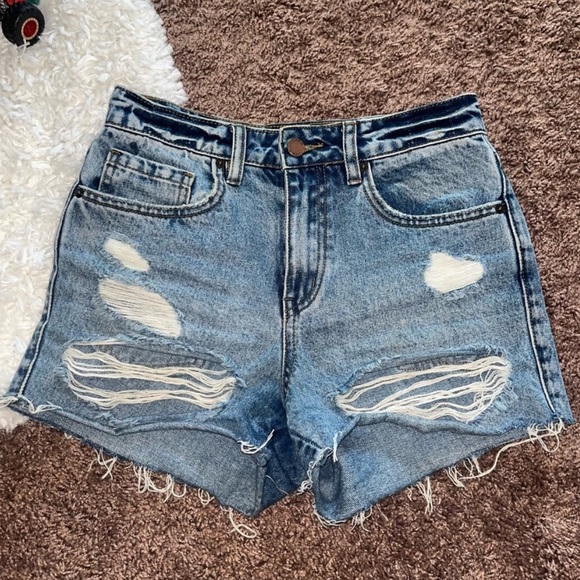 O'Neill Angus Distressed Jean Shorts 100% Cotton - Color : Drifter Size 25 - Picture 3 of 7